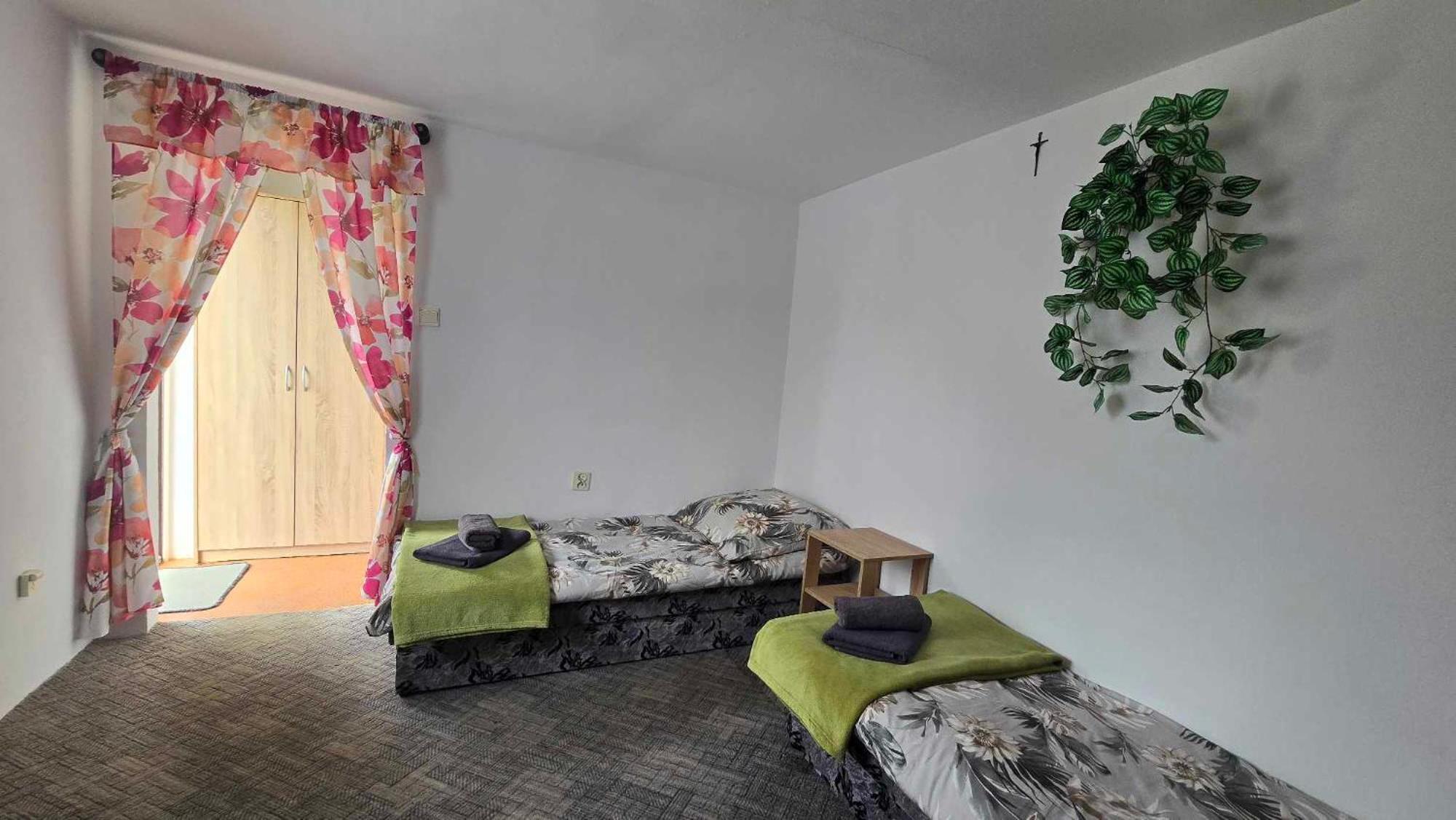 Akacja Pokoje Z Lazienkami Appartement Ustka Buitenkant foto